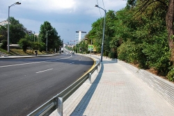 СОС одобри програма за ремонтиране на над 700 хил. кв. м тротоари