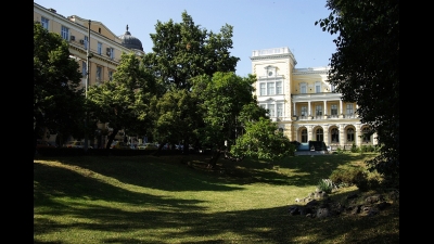 Градинката на Кристал